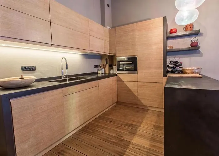 Elegant 3 Bedroom Apartment, Apartment