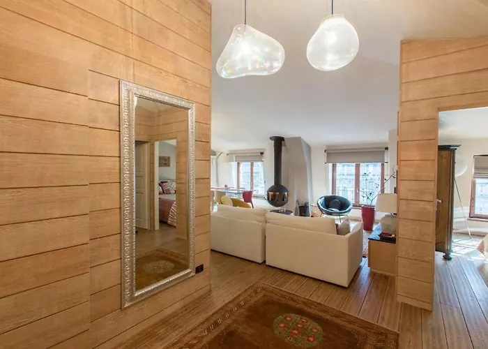 公寓 Elegant 3 Bedroom Apartment, *